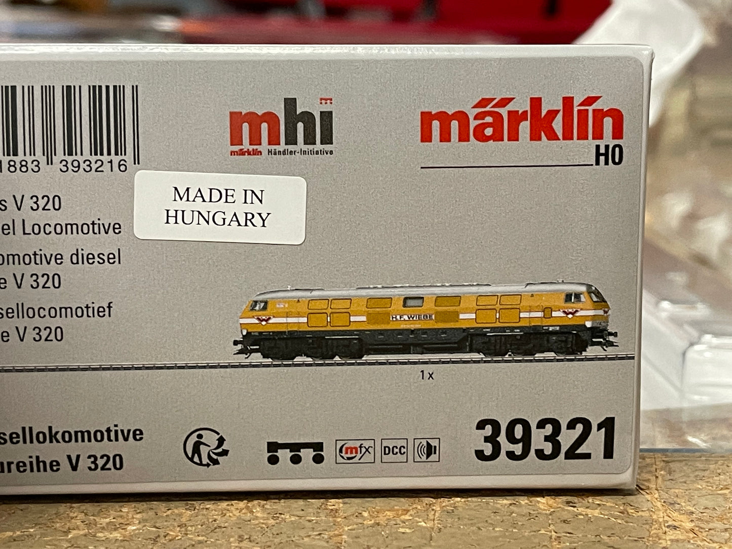 Marklin 39321 - Class V 320 Diesel Locomotive "Wiebe"