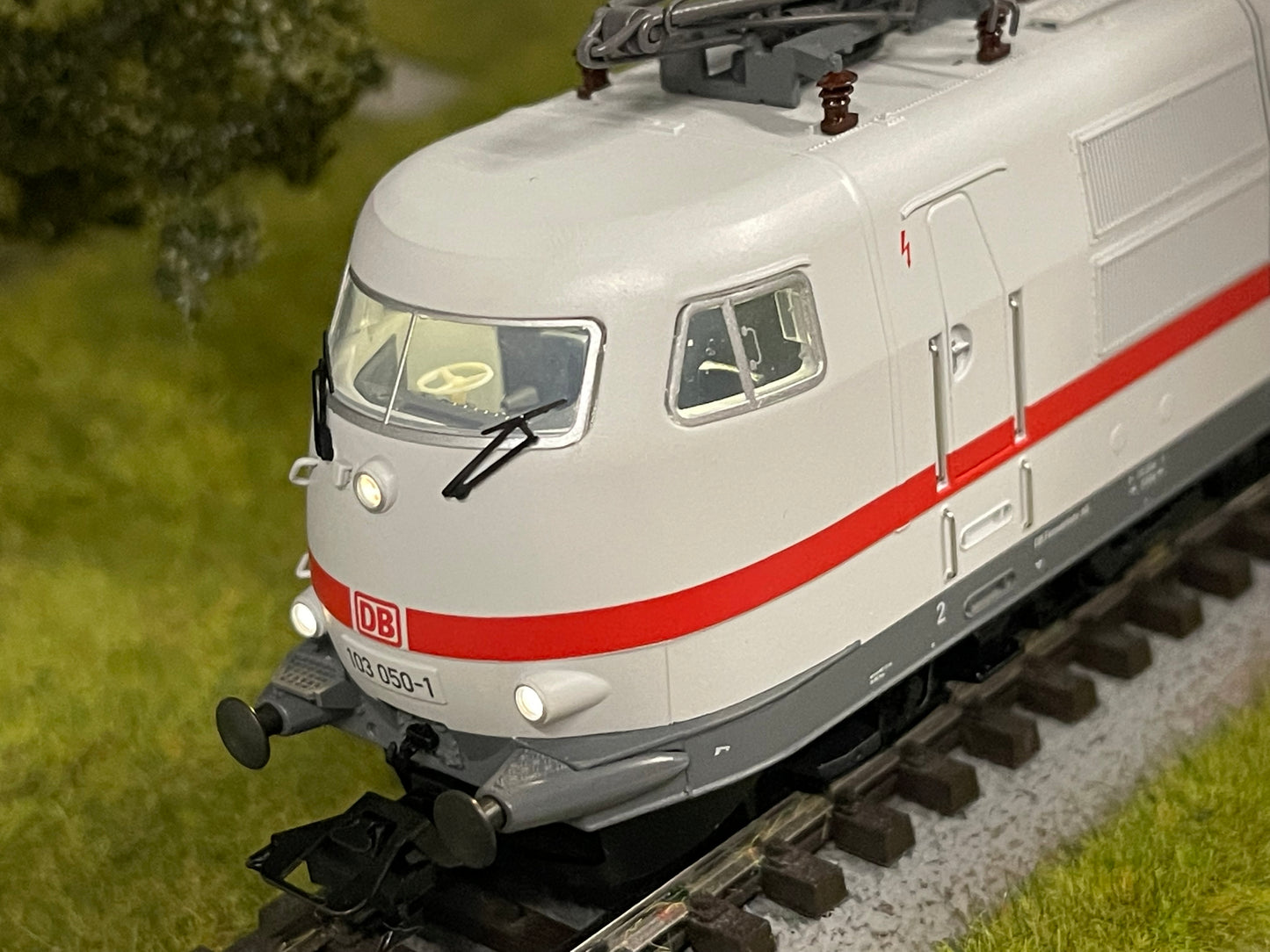 Trix 25050 - Class 103.1 Electric Locomotive