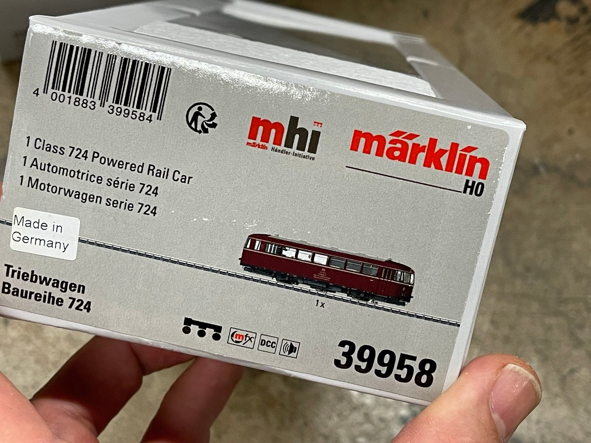 Marklin 39958 - Class 724 Powered Rail Car at Ajckids.com