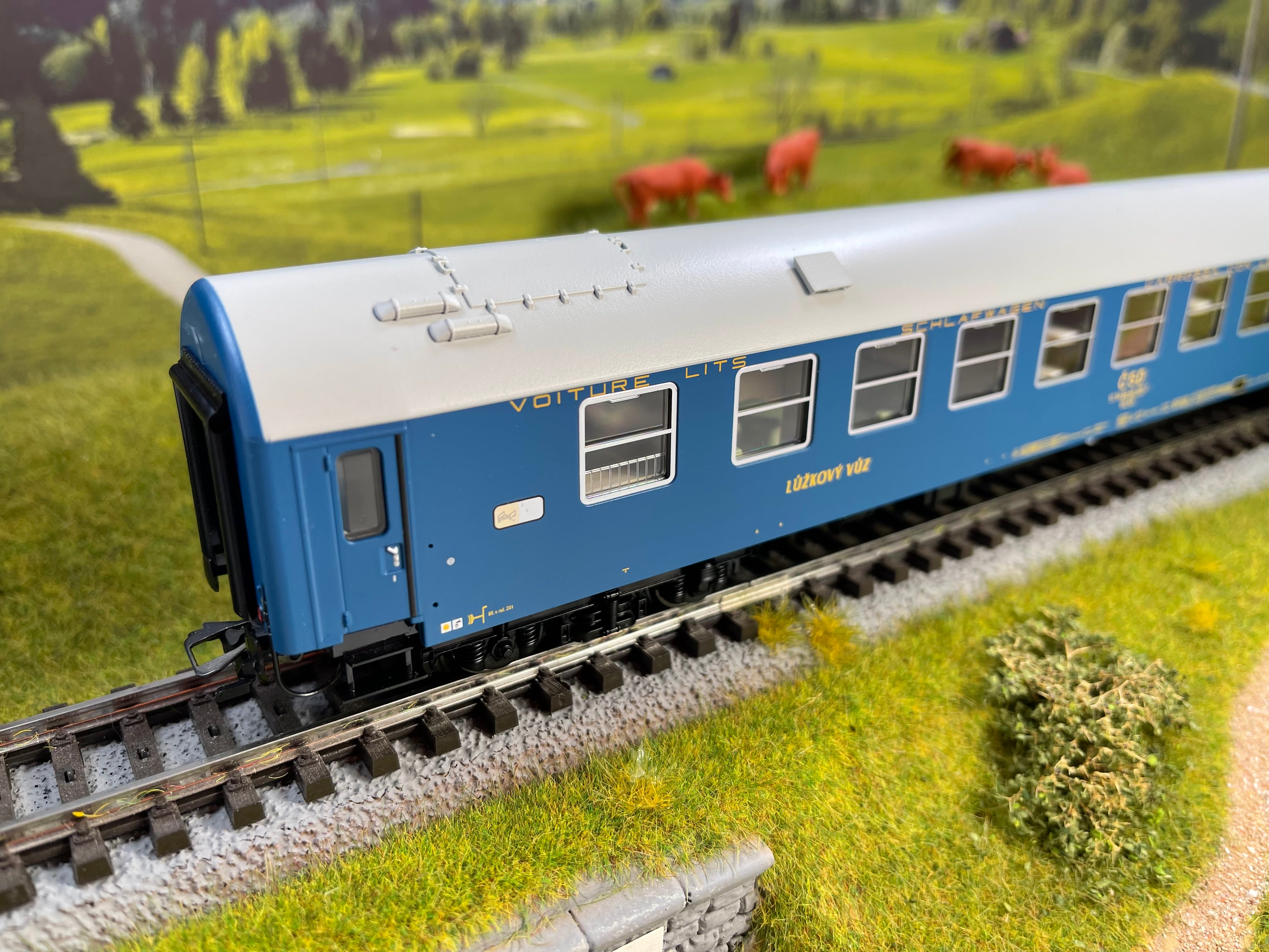 Marklin 42982 GDR German State Railroad Passenger Car Set – Ajckids