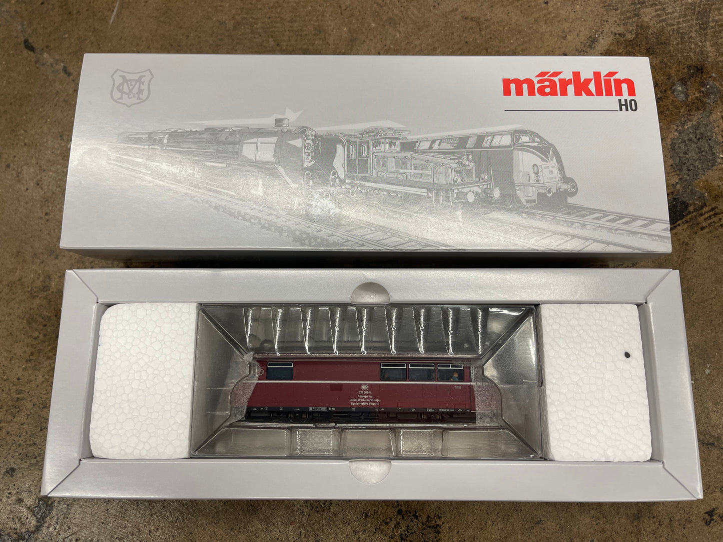 Marklin 39958 - Class 724 Powered Rail Car at Ajckids.com