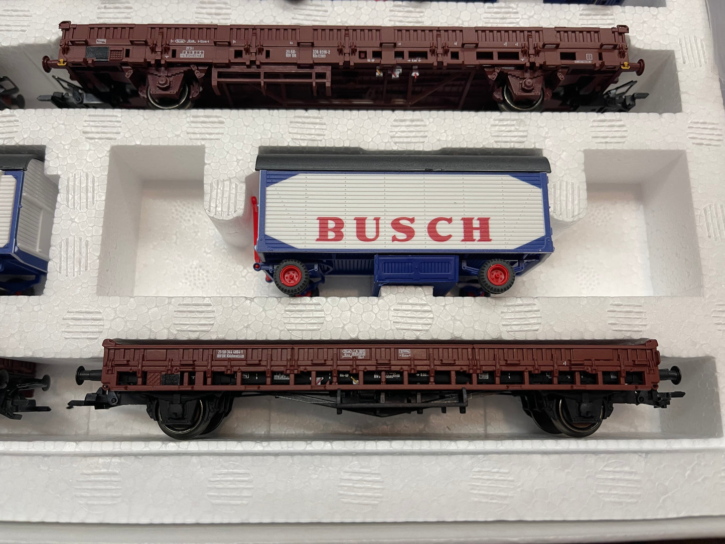 Marklin 45040 - Circus Busch Freight Car Set