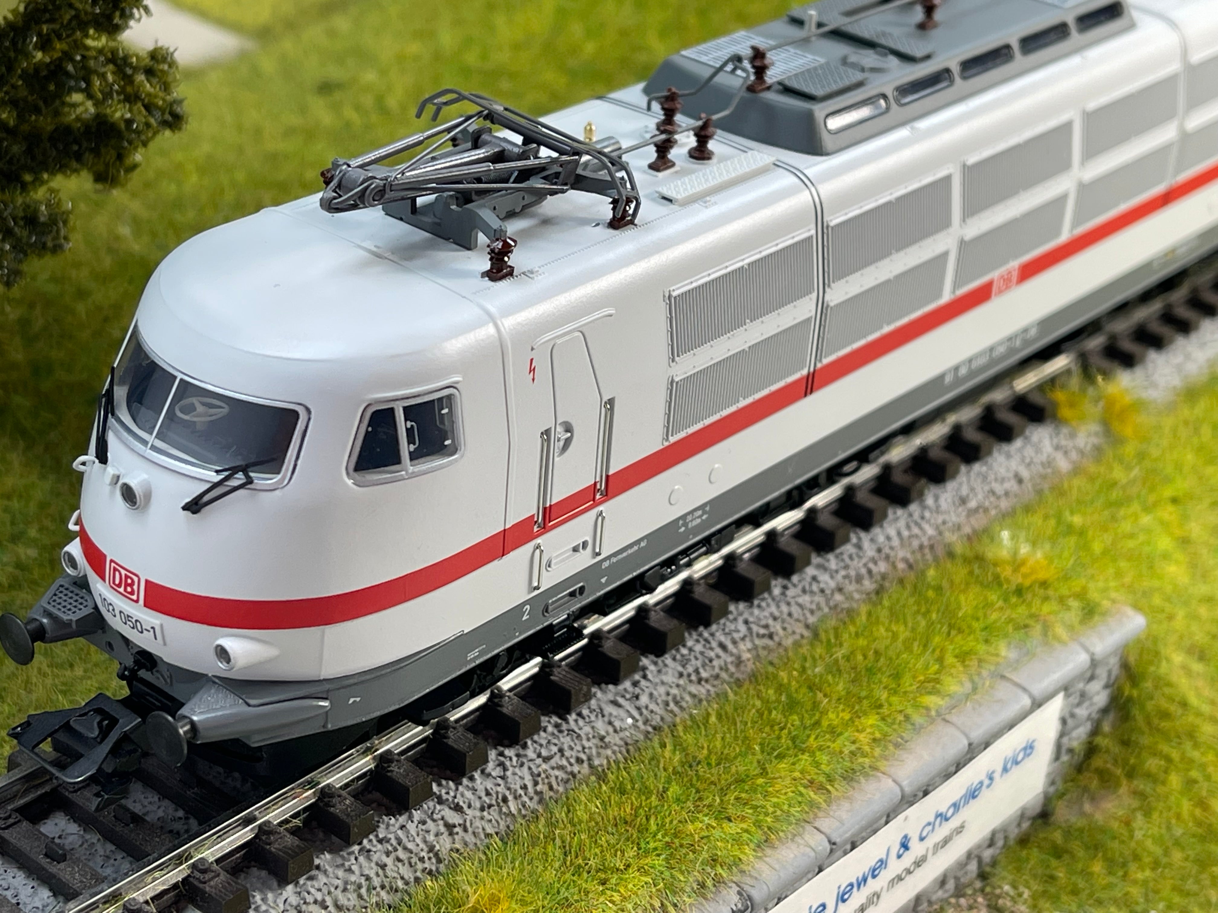 Marklin 39173 Class 103.1 Electric Locomotive (Toy Fair 2021) – Ajckids