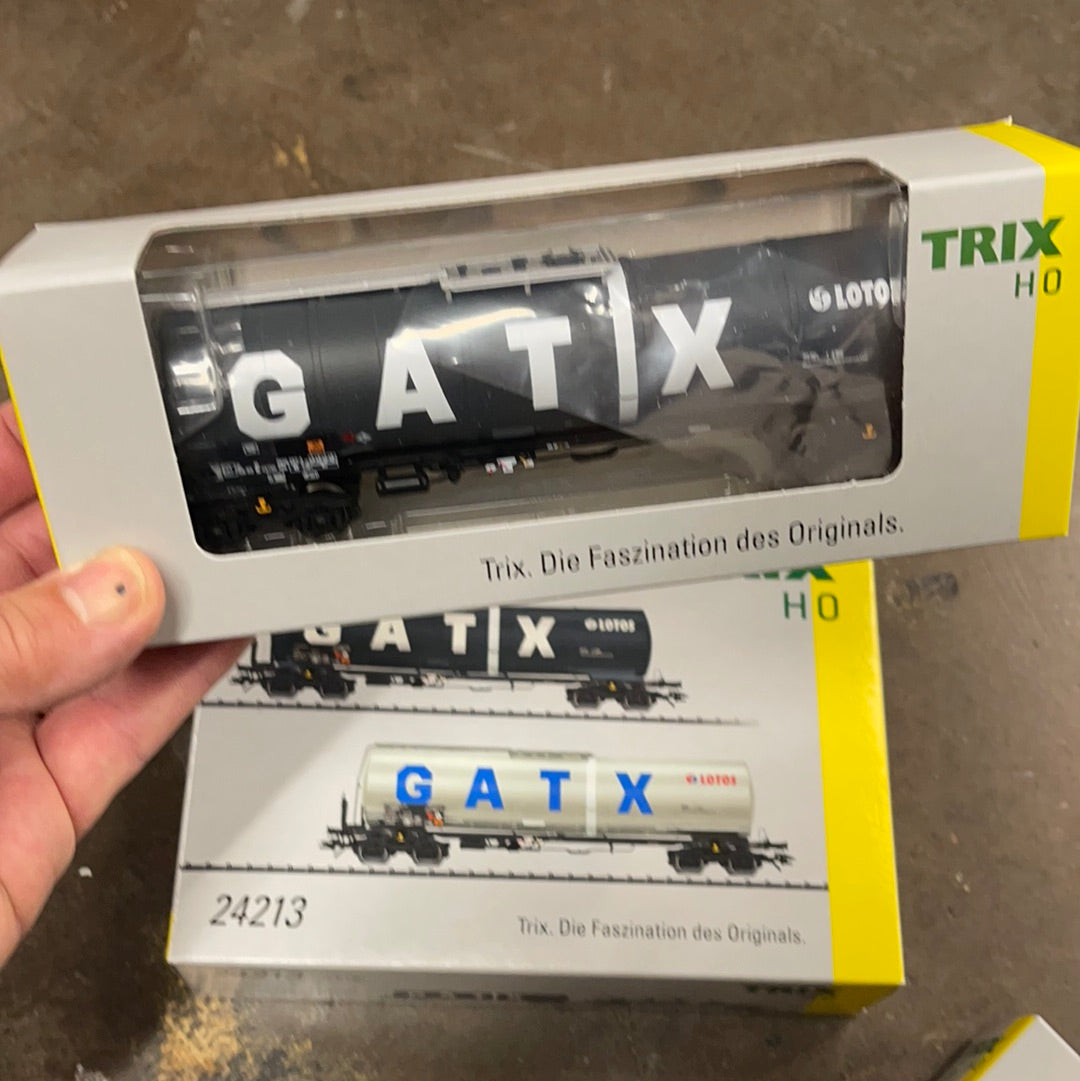 Trix 24213 - Tank Car Set