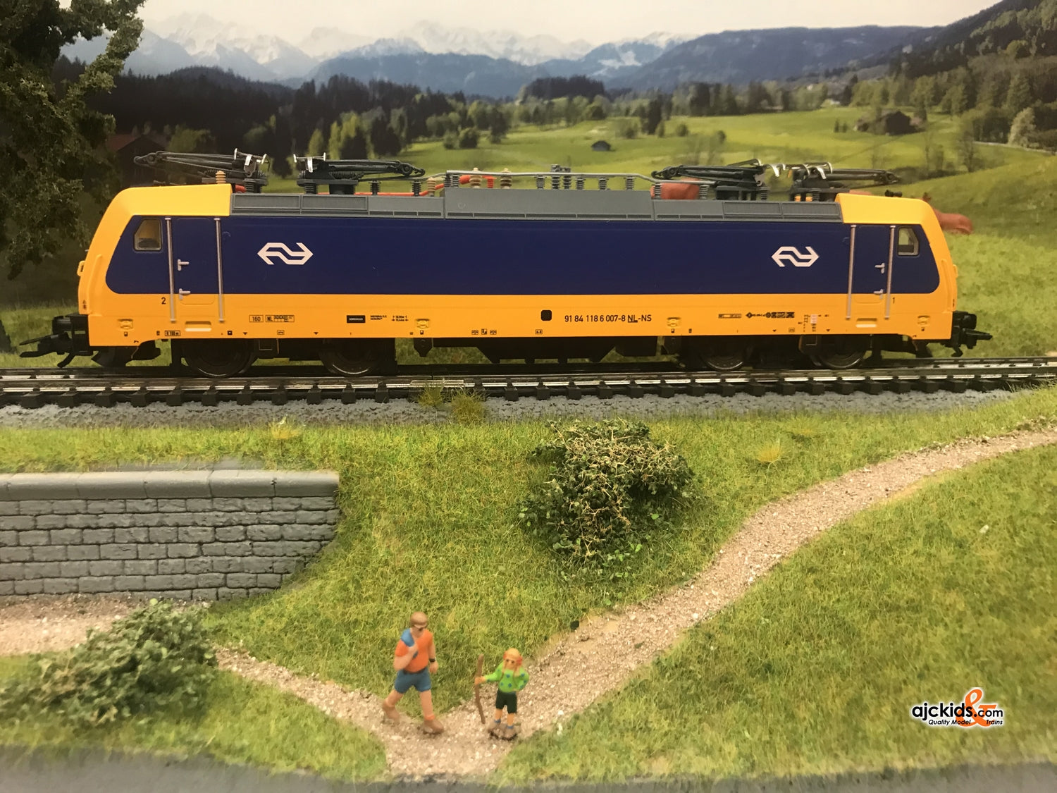 Märklin wagon grue ancien (Gebraucht) in Villars sous Mont für CHF 1 – mit Lieferung auf Märklin wagon grue ancien (Gebraucht) in Villars sous Mont für CHF 1 – mit Lieferung auf