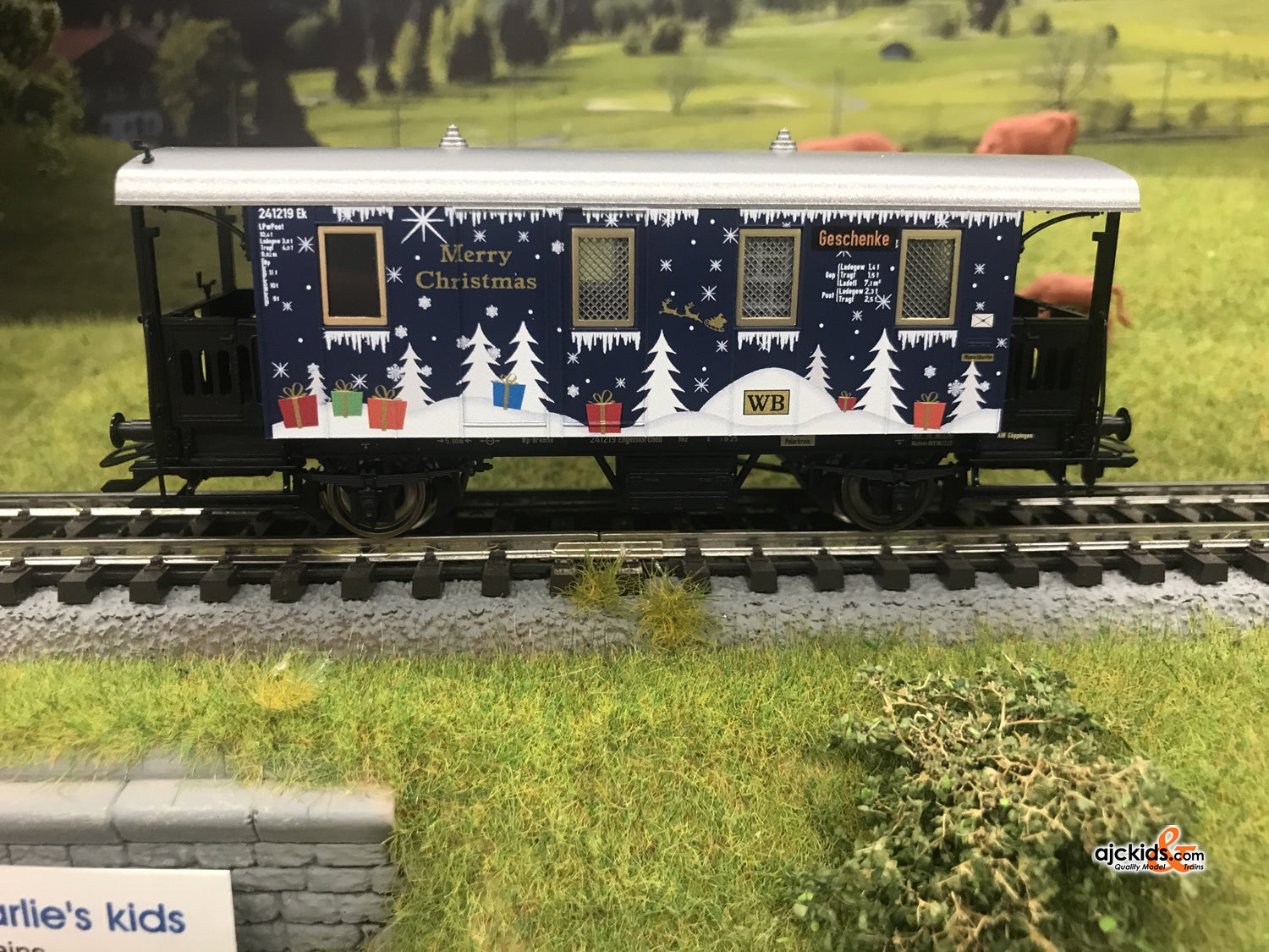 Marklin 48419 H0 Christmas Car for 2019 – Ajckids