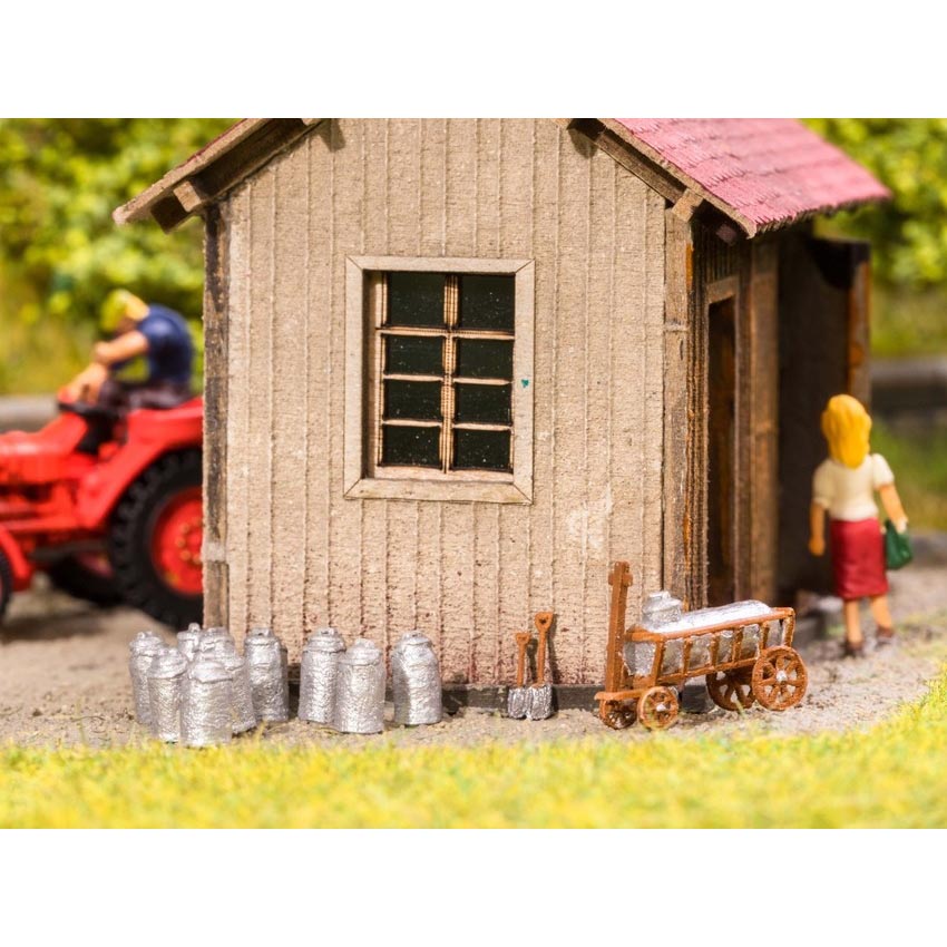 Noch 13725 - Dairy Farming Set